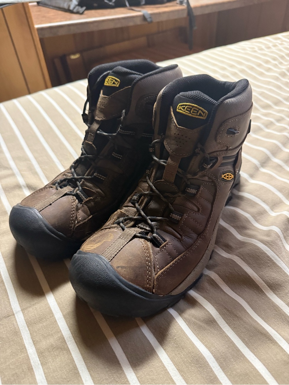KEEN Men's Targhee II